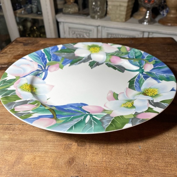 Essex Winter Roses ceramic dinner plate Japan white blue floral Gerald Patrick - Picture 4 of 8